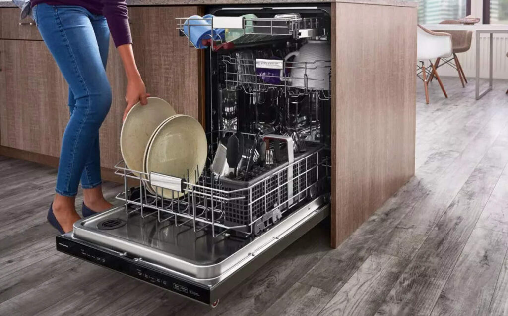 Як вибрати надійну посудомийну машину